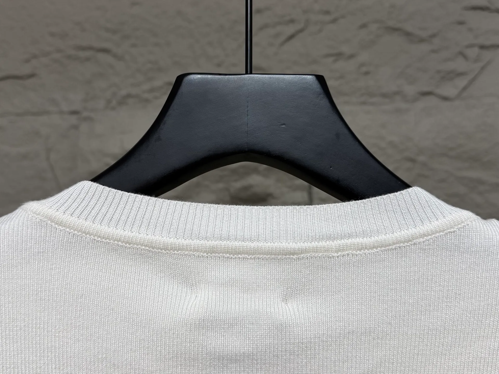𝙈𝙤𝙣𝙘𝙡𝙚𝙧/ （ ̀ ̀ ̀ ̀） ▫️ ， ， ， ； 、 ， ， 。 ▫️ ， ， ； ， ， 。 Classic ， ， 。 ▫️ ， ，Cream White ，Versatile 。 ▫️ ， ， 、 ， 、 ， 。